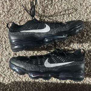 Nike Vapormax size 10.5